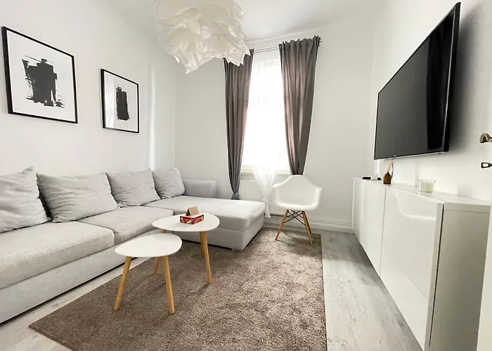 75Qm - 3 Rooms - Free Parking - Mallibase Apartments